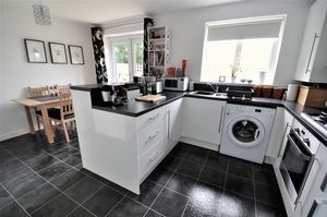 Dining Kitchen- click for photo gallery